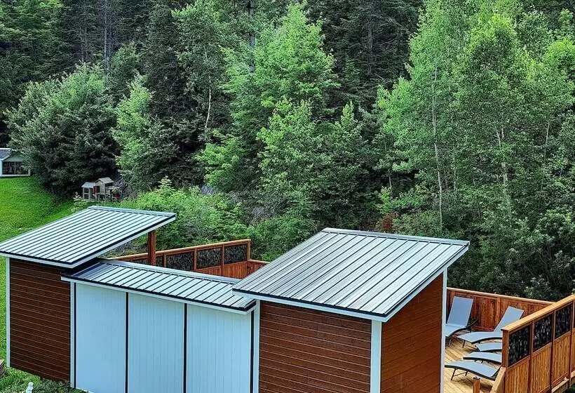 호텔 Auberge Les Etchemins