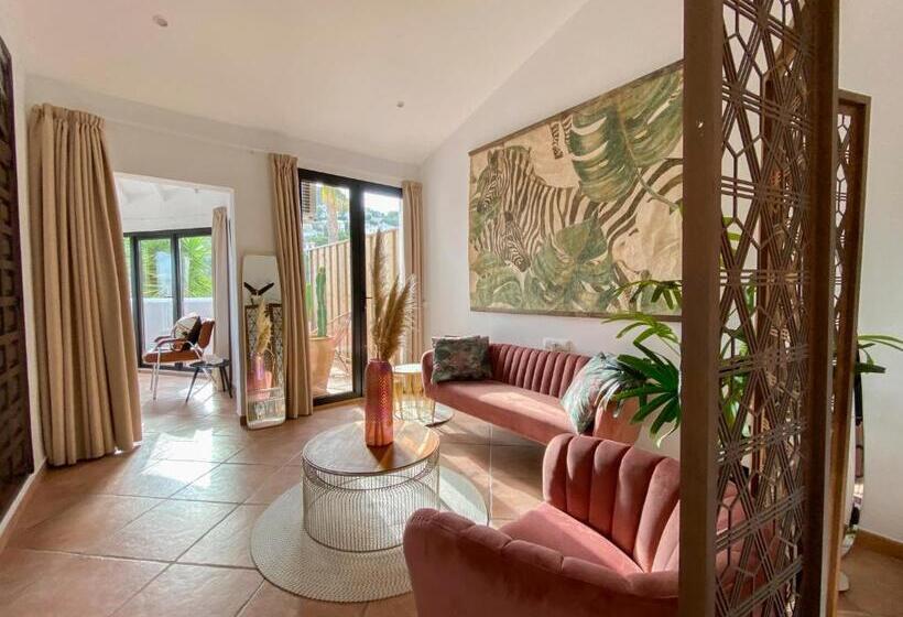 فندق Caballito De Mar Boutique