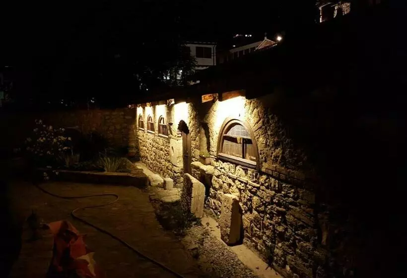 هتل Casa Germanoff