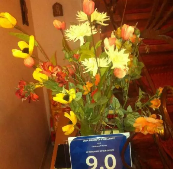 هتل Casa Germanoff