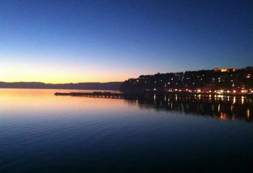 هتل Casa Germanoff