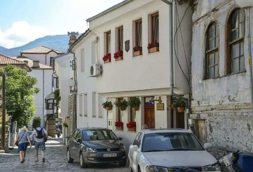 هتل Casa Germanoff