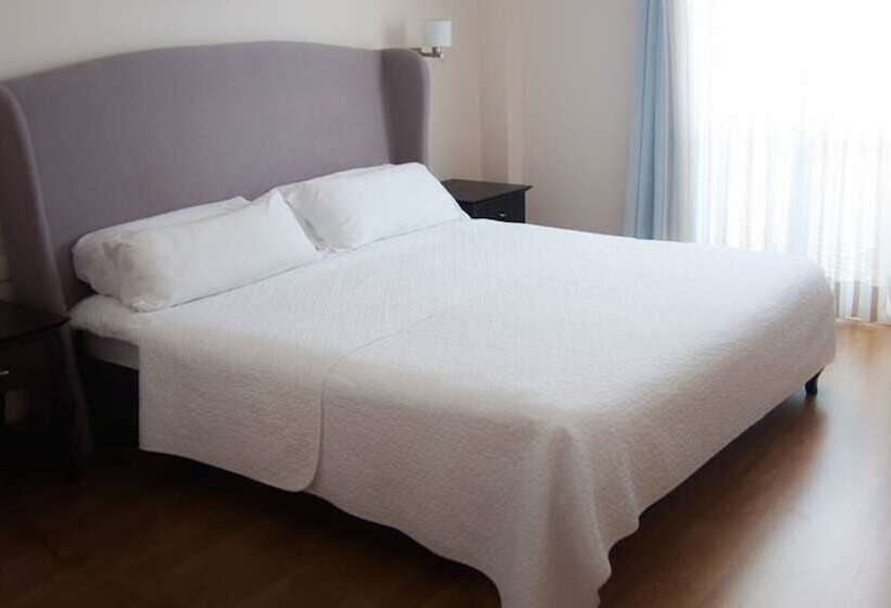 Отель Central Boutique