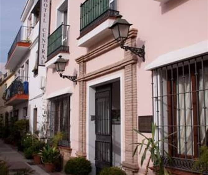 Отель Central Boutique