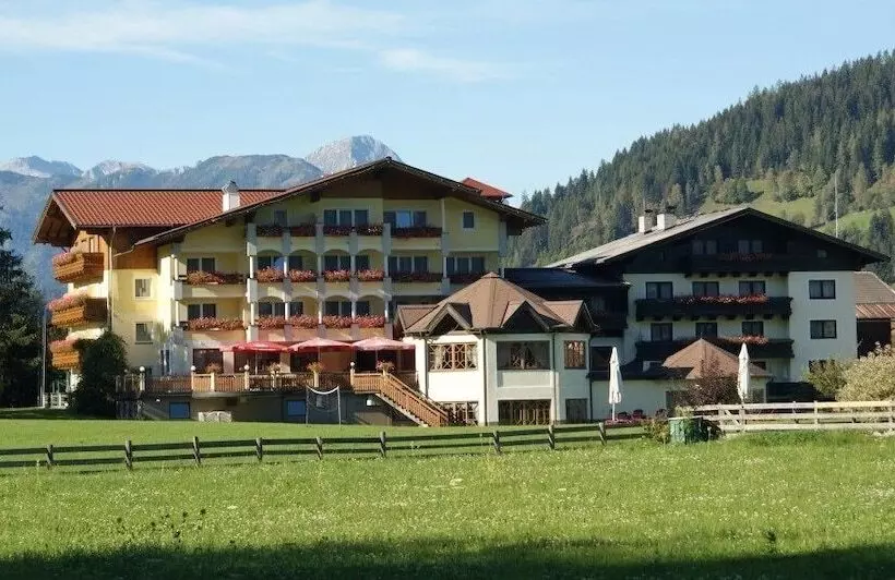 Отель Das Urbisgut