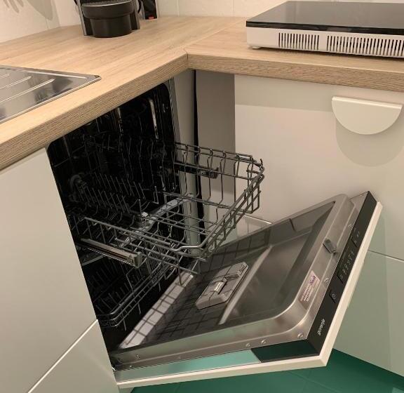 Отель Dietrichsteinerhof Apartments & Rooms