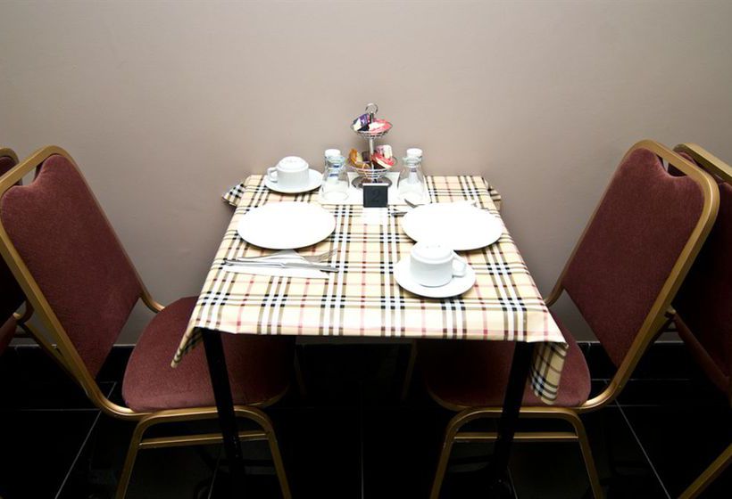 فندق Holland Park