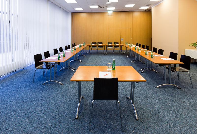 ホテル Ibis Wörthersee