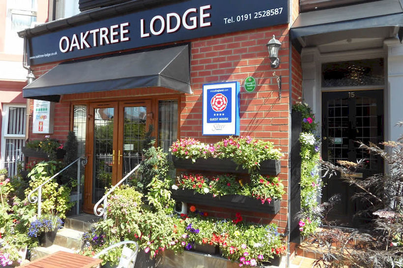 فندق Oaktree Lodge