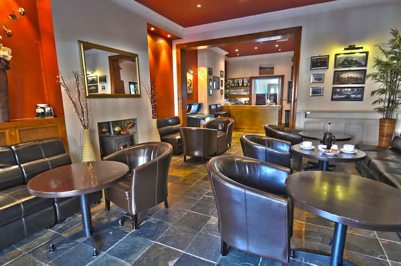 فندق Oaktree Lodge