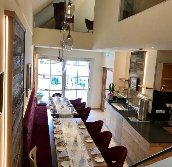 호텔 Restaurant Kirchenwirt