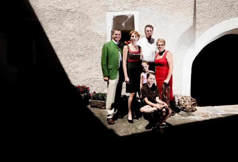 호텔 Restaurant Kirchenwirt