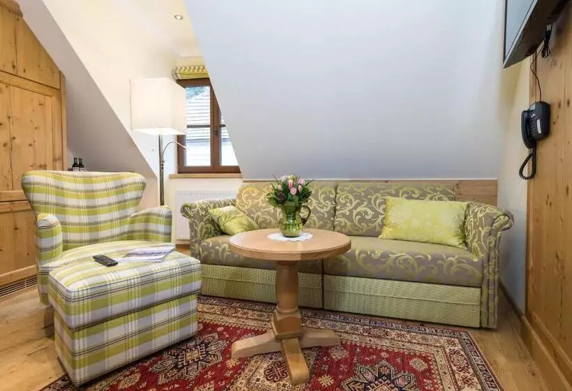 Отель Restaurant Kirchenwirt