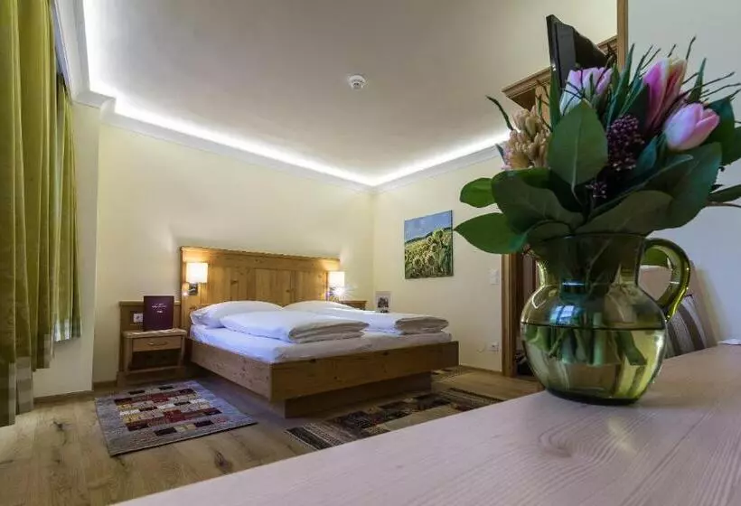 Отель Restaurant Kirchenwirt