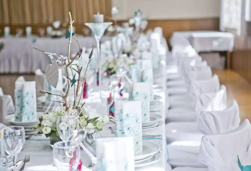 Отель Restaurant Müllner