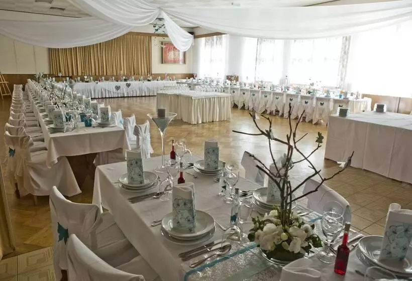 Отель Restaurant Müllner