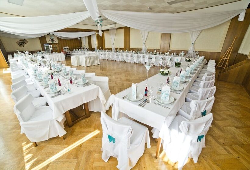 Отель Restaurant Müllner