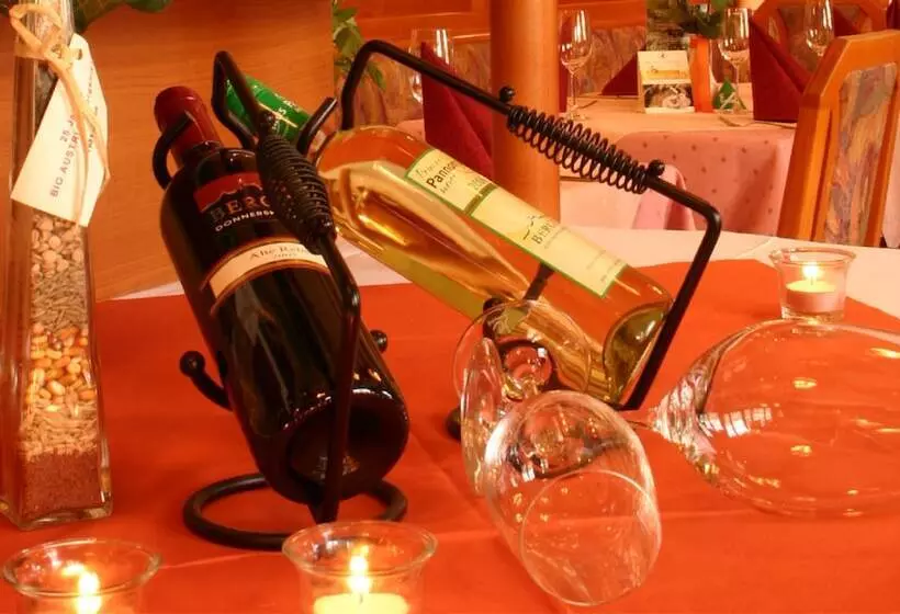 Отель Restaurant Müllner