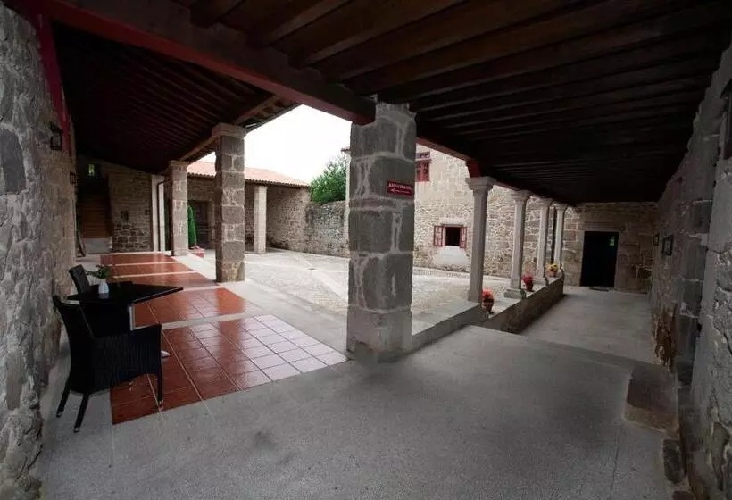 בית מלון כפרי Rectoral De Castillon