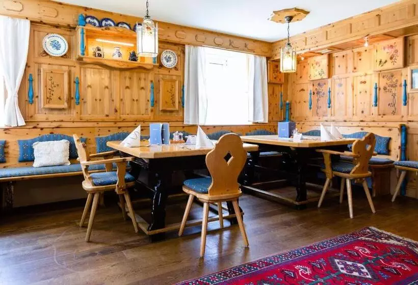 Hotel Scharfegger S Raxalpenhof   Zuhause Am Land