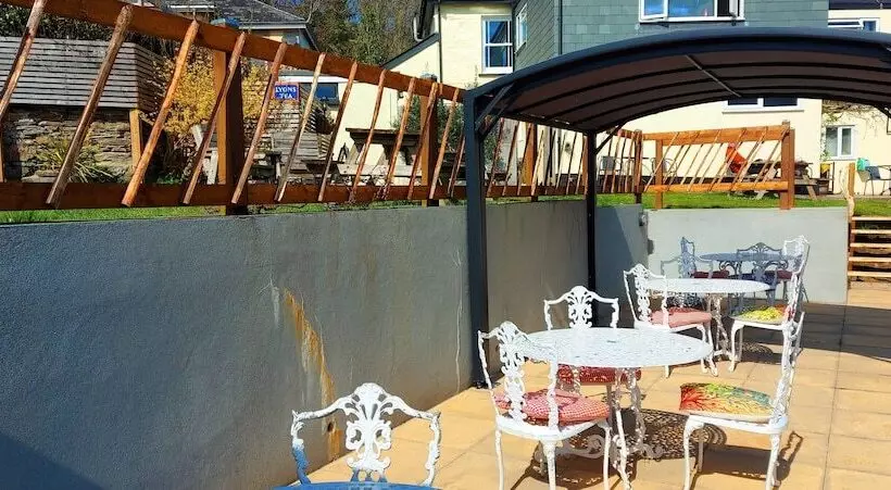 Отель Sportsmans Valley