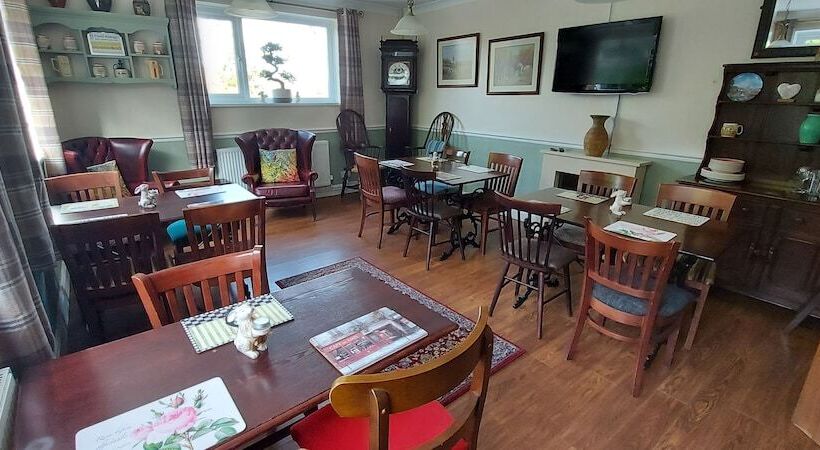 Отель Sportsmans Valley