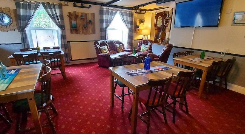 Отель Sportsmans Valley