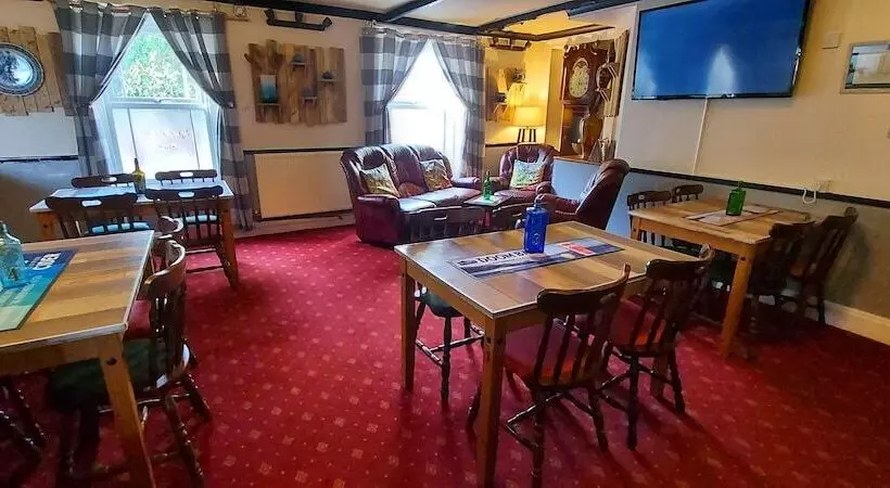 Отель Sportsmans Valley