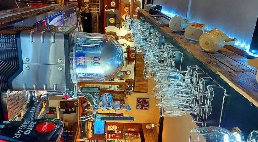 Отель Sportsmans Valley