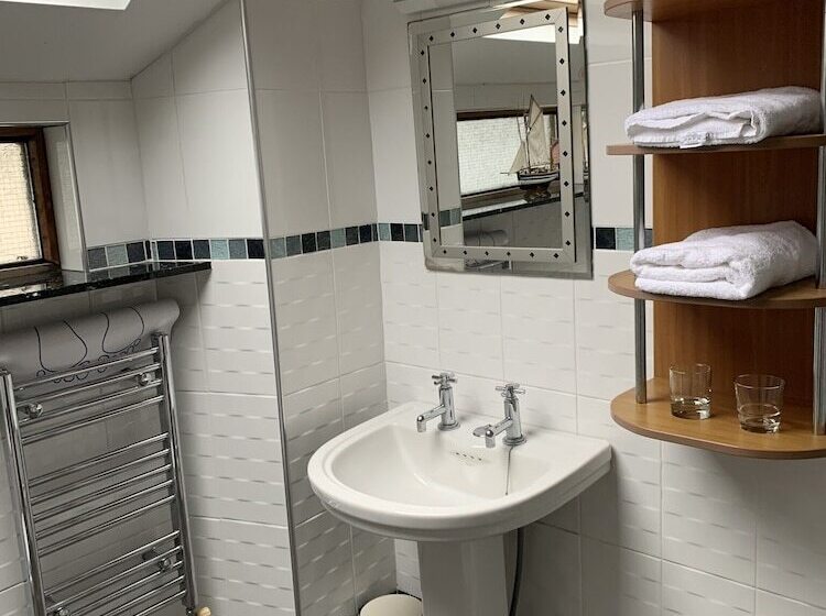 Hotel The Mumbles Carlton