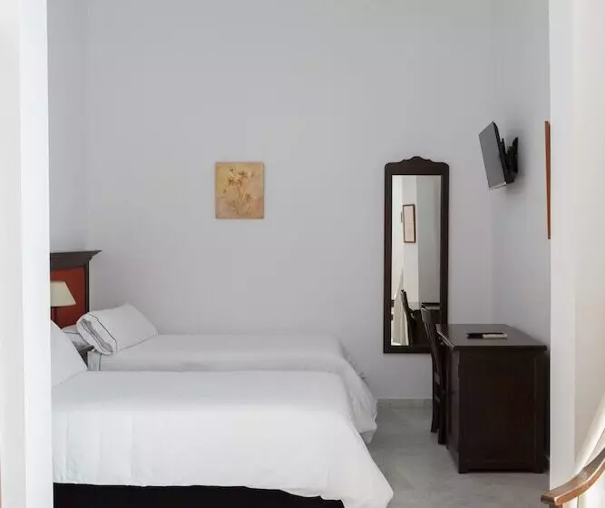 Отель Tugasa Casa Palacio Medina Sidonia