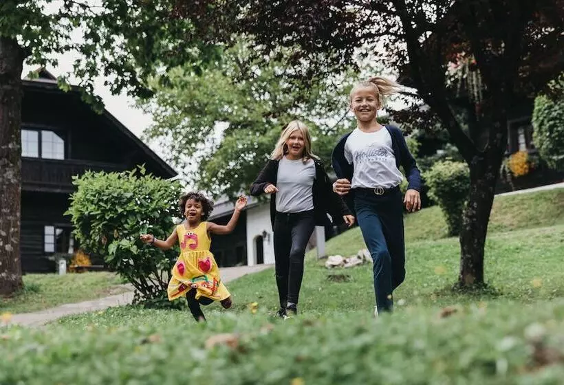 Naturel Hoteldorf Schönleitn