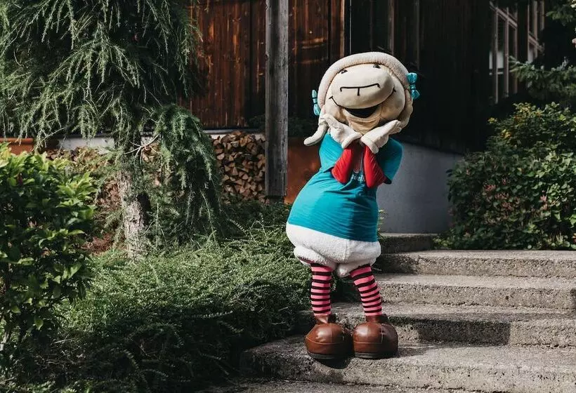 Naturel Hoteldorf Schönleitn