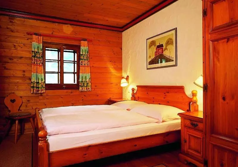 Naturel Hoteldorf Schönleitn