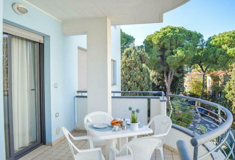 Homiday   Holiday Rendez Vous