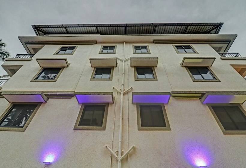 בית מלון כפרי Treebo Aquamarine Arpora