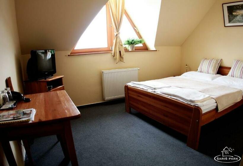 בית מלון כפרי Wellness Pension & Salaš šariš Park