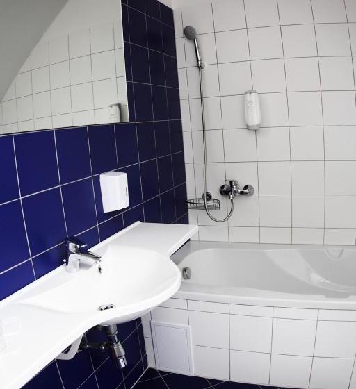 בית מלון כפרי Wellness Pension & Salaš šariš Park