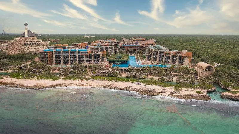 Hotelli Xcaret Arte  All Parks All Fun Inclusive  Adults Only