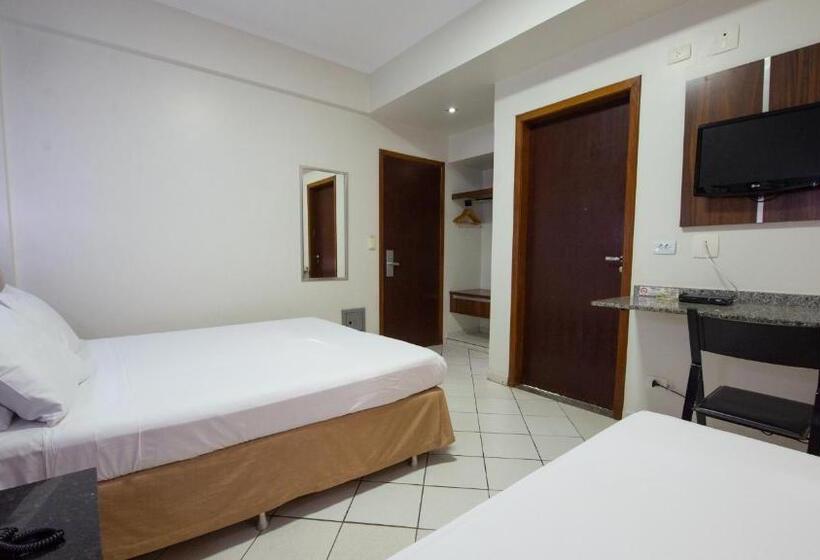 Araucaria Hotel Business   Maringá