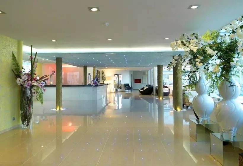 Cristal Praia Resort & Spa