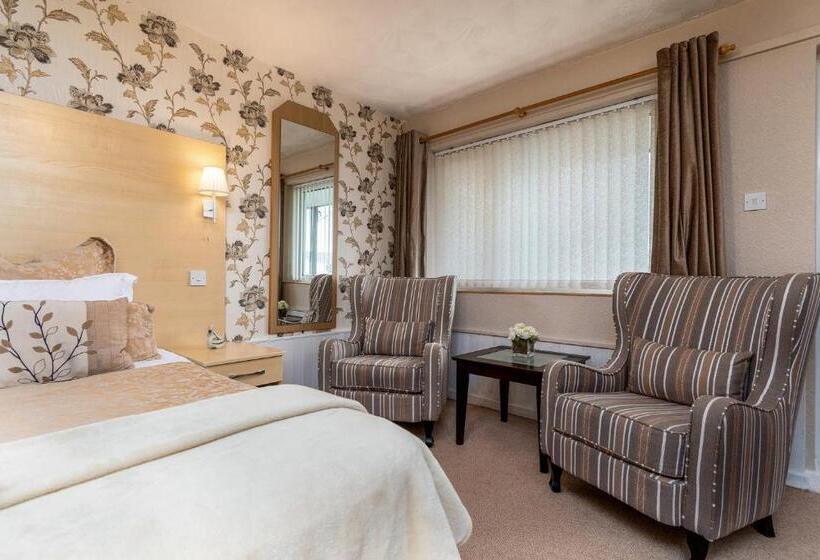 Estuary Lodge Motel B&b