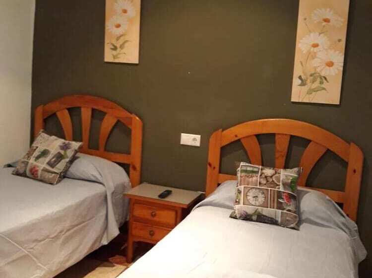 مسافرخانه Pension Cibeles