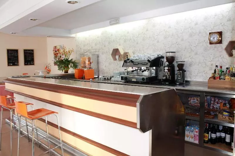 簡易ホテル Rodeiramar 2a