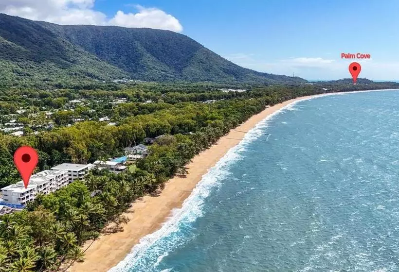 Отель Argosy On The Beach