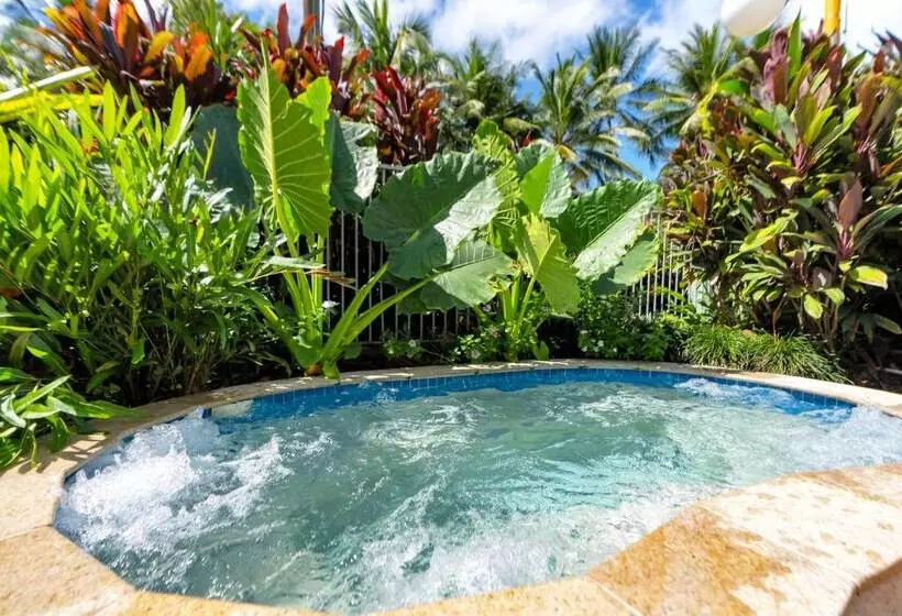 Отель Argosy On The Beach