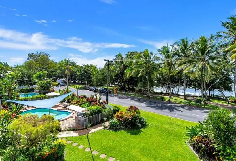 Отель Argosy On The Beach