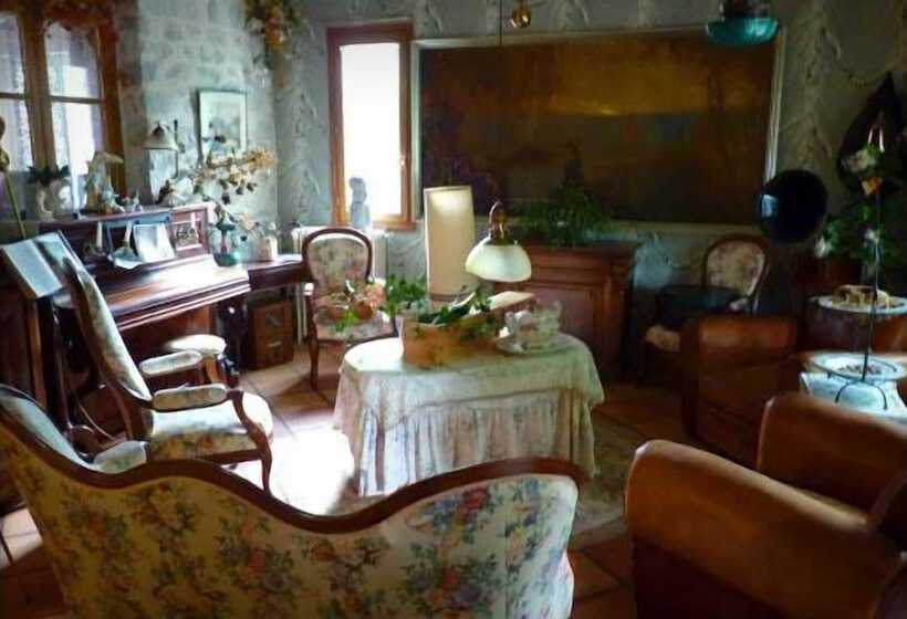 호텔 Hôtel Restaurant Le Beau Site