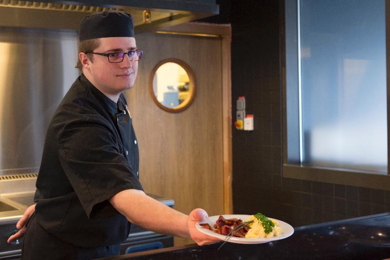 فندق Courtyard By Marriott Toulouse Airport