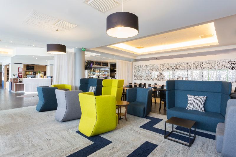 فندق Courtyard By Marriott Toulouse Airport